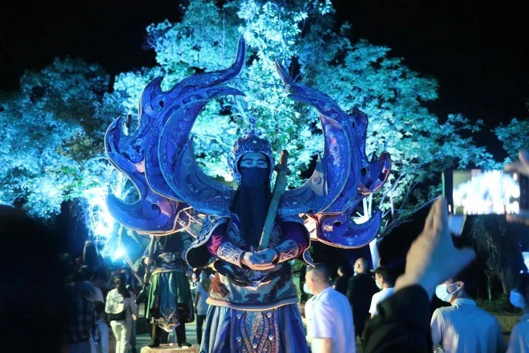 第42届省港杯:中国香港队2-0广东队占先机,2月7日移师越秀山