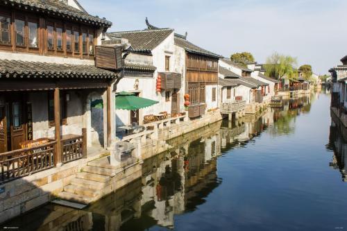 广花城际铁路首条盾构隧道贯通，全线土建工程累计完成22%