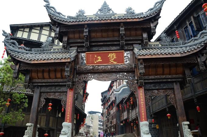 炸裂！骗光6套房后还被小三！过年回家至暗时刻~ | 搞笑囧图